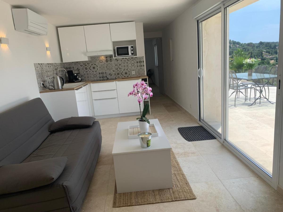La Venturonne Appartement Neuf Rez De Jardin 45 M2 Vue Mer Et Vignes 10 Mn Des Plages เลอโบสเซต์ ภายนอก รูปภาพ